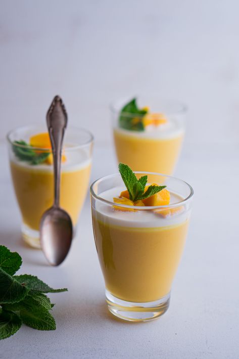 Mango Sago Pudding, Mango Sticky Rice Chia Pudding, Mango Lassi Chia Pudding, Hong Kong Mango Pudding, Vegan Mango Pudding, Milk Tart, Mango Pudding, Easy Chinese, Mango Puree