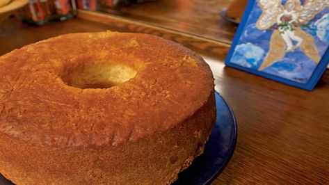 Grandma's Pound Cake Recipe, Ginger Ale Recipe, Southern Cake, Lemon Pound Cake Recipe, Mini Bundt Cakes, Breakfast Sweets, Delicious Cake Recipes, Ginger Recipes, Just Cakes