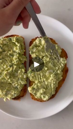 7.7K views · 706 reactions | 🥚🥑AVOCADO EGG TOAST🥑🥚

This delicious recipe is suitable for those who are not eggs and just want a healthier lifestyle.🌿 This recipe is for egg lovers who want to diversify their meals, but also for others.The bread is crunchy in the mouth but creamy with avocado paste🤩. Deliciousness!!☺️

🍳INGREDIENTS🍳
- toast (I used wholemeal bread) 
- 1 medium avocado, pitted and peeled (ripe)
- 4 hard boiled eggs, peeled and chopped
- 1 medium-length celery stalk, finely chopped (about 3 tbsp)
- 2 tbsp light mayonnaise or greek yoghurt
- 1 1/2 tsp fresh lemon juice
- 1 tbsp finely chopped chives, parsley or dill
- salt and fresh ground black pepper, to taste

🌸DIRECTIONS
Mash avocado, mayonnaise and lemon juice together in a medium bowl.Stir in the eggs, celery a Valentines Cocktails, Toast Avocado, Recipes Avocado, Avocado Toast Egg, Lime Salt, Mashed Avocado, Food Channel, Avocado Recipes, Mediterranean Diet Recipes