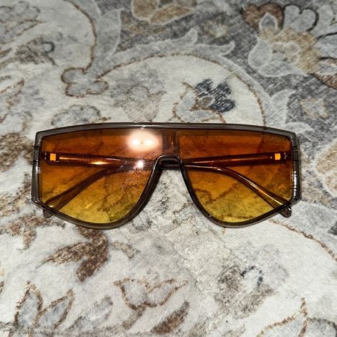 Steve Madden Sunglasses Steve Madden Sunglasses, Sunglasses Shop, Steve Madden, Sunglasses, Orange, Grey, Fashion Design, Closet, Clothes Design