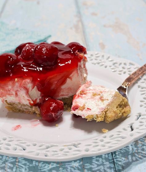 Classic Cherry Delight, Cherry Delight Dessert, Simple Layers, My Country Table, No Bake Cherry Cheesecake, Spring Halloween, Cherry Topping, Cherry Delight, Canned Cherries