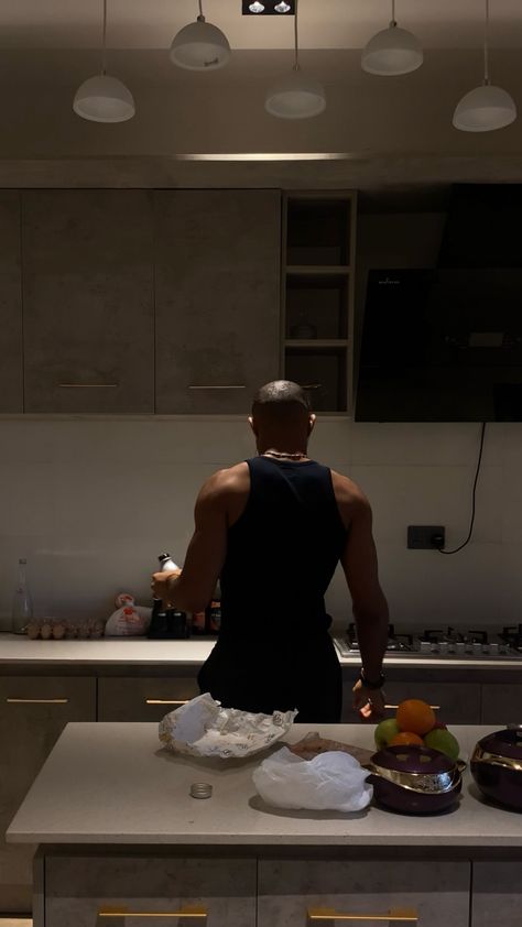 Working Men Aesthetic, Man Cooking Aesthetic Faceless, Black Man Lifestyle, Clean Black Man Aesthetic, Male Real Estate Agent Aesthetic, Gym Photoshoot Men, Black Men Old Money Aesthetic, Entrepreneur Aesthetic Men, Vision Board Photos Men