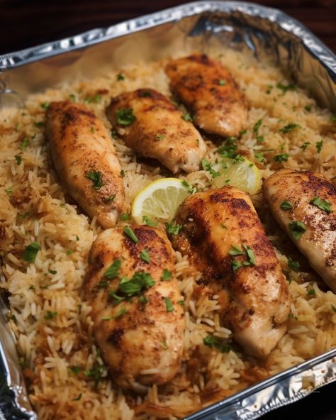 In a perfect world, I'd eat this everyday without fail Best Chicken Dishes Ever, Garlic Parmesan Rice With Juicy Chicken Tenders, Quick Fall Family Dinners, Basketball Dinner Ideas, Best Chicken Dishes Dinners, Chicken A D Rice Recipes, Best Chicken Meals, What To Cook With Chicken Tenders, Skinless Chicken Tender Recipes