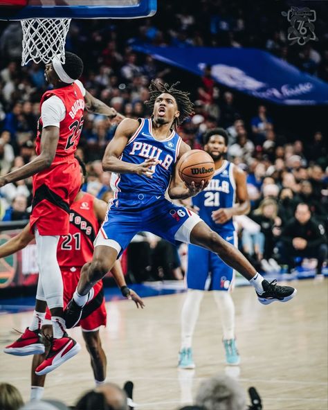 Philadelphia 76ers’s Instagram profile post: “trick shot Tyrese. 🤯” James Harden 76ers, James Harden Sixers, Tyrese Maxey, Lebron James Championship, Lakers Championships, Philly Sports, Trick Shots, Jersey Nike, Nft Marketplace