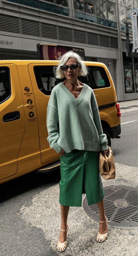 Silk Skirts Street Style, Tights And Trainers Outfit, Grece Ghanem Style 2022, Grece Ghanem 2023, Classic Style With An Edge, Streetstyle 2023 Women, Grece Ghanem Style, Stylish Grandma, Grece Ghanem