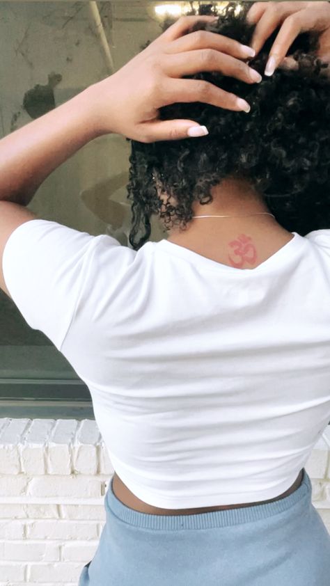 3 Goddess Tattoo, Om Tattoo Black Women, Black Is Beautiful Tattoo, Samariajdavis Tattoo, Red Tattoos For Women Brown Skin, Spiritual Tattoos For Women Goddesses, Ankh Tattoo Women, Curry Tattoo, 555 Tattoo