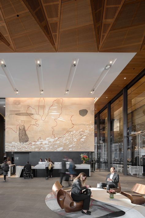 200 George Street - fjcstudio Bank Lobby, Corporate Lobby, Kinetic Architecture, Workplace Learning, Timber Screens, Global City, Lobby Interior, Calm Water, Australian Design