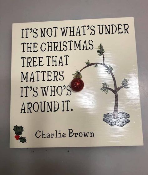 Charlie Brown Christmas Quotes, Charlie Brown Christmas Decorations, Christmas Quotes Printable, Snoopy Christmas Decorations, Peanuts Decor, Christmas Parade Floats, Charlie Brown Christmas Tree, Christmas Door Decorating Contest, Christmas Classroom Door