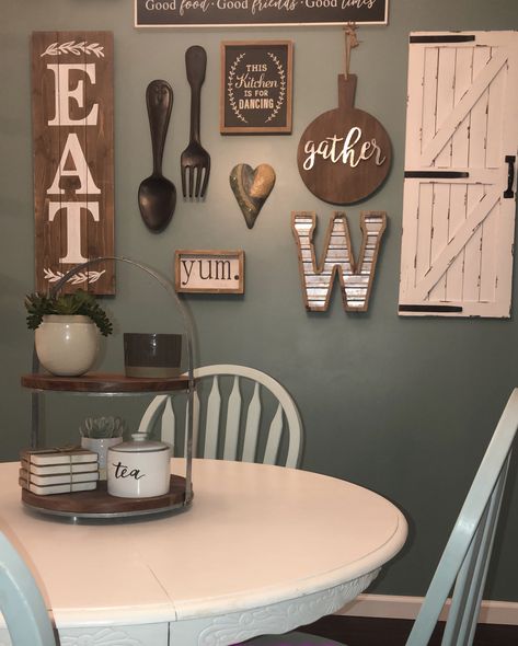 Eat Decor, Kitchen Collage, Farmhouse Wall Decor Living Room, Eating Nook, Space Above Kitchen Cabinets, Kitchen Decor Collections, Dining Room Decor Modern, Kitchen Decor Sets, Above Kitchen Cabinets