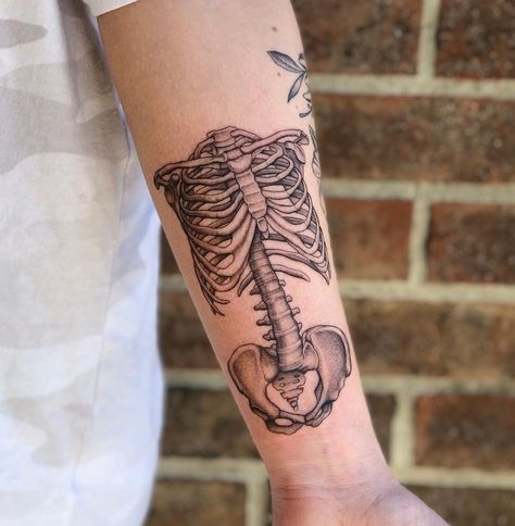 Anatomical Skeleton, Anatomical Tattoos, Tattoo Planet, Medical Tattoo, Skeleton Tattoo, Ribcage Tattoo, Skeleton Tattoos, Skeleton Bones, Cool Tattoos For Guys