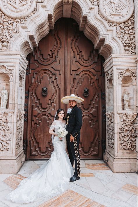 Mexican Wedding With Banda, Taino Wedding, Charro Photoshoot, Mexican Wedding Photos, Charro Wedding Ideas, Riverside Mission Inn, Mariachi Wedding, Mexican Wedding Theme, Modern Mexican Wedding