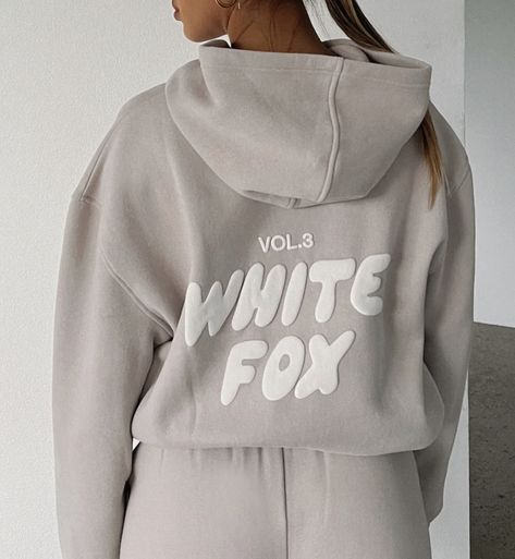 Doudoune The North Face, Fox Hoodie, Zip Front Sweater, Puff Print, White Fox Boutique, Tracksuit Set, White Fox, Oversize Hoodie, Print Logo