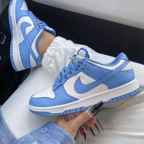 204Fashion on Twitter: "Nike | 204Fashion… " Παπούτσια Nike Free, Buty Jordan, Обувь Air Jordan, Boty Nike, Skor Sneakers, Preppy Shoes, Jordan Shoes Girls, Dr Shoes, All Nike Shoes