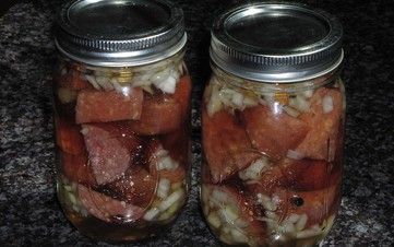 Pickled Kielbasa, Pickled Kielbasa Recipe, Pickled Bologna, Hot Sausage Recipes, Pickled Meat, Pickled Sausage, Kielbasa Recipe, Canning Sauces, Pickled Recipes