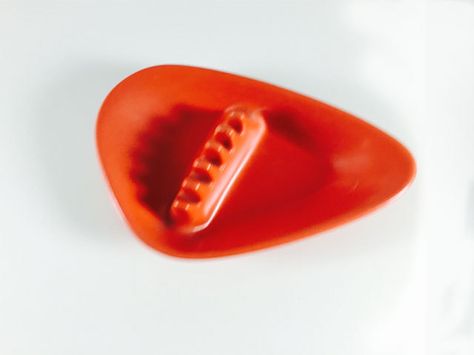 Vintage Orange Atomic Boomerang Ashtray Mid Century Retro Anholt Ashtray Melamine Plastic Trinket Dish Home Bar Decor - pinned by pin4etsy.com Modern Style Furniture, Mid Century Modern Home, Cave Decor, Orange Art, Home Bar Decor, Vintage Orange, Man Cave Decor, Ashtrays, Mid Century Modern Furniture