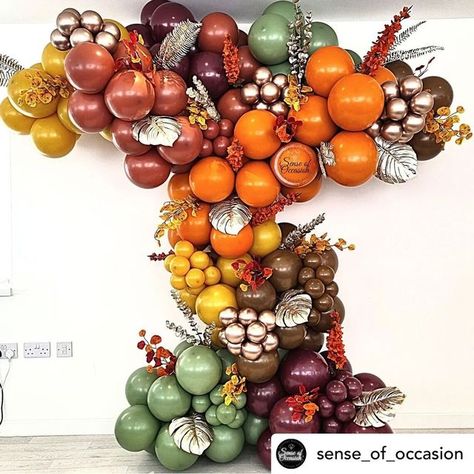 Autumn Balloon Decorations, Fall Festival Balloon Garland, Fall Color Balloons, Fall Balloons, Fall Harvest Balloon Arch, Orange And Brown Balloon Decor, Balloon Thanksgiving, Fall Birthday Decorations, Halloween Balloons