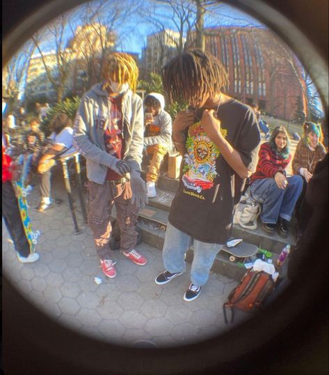 Skater Pics, Mid90s Aesthetic, Mid 90s Aesthetic, Skater Core, Fisheye Photography, Mid 90/, Skate Vibes, Skateboard Photos, Skateboard Aesthetic