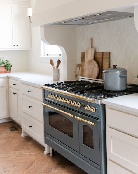 Traditional Stove Kitchen, Ilve Oven Kitchen, Blue Grey Ilve Range In Kitchen, Blue Gray Ilve Range, Ilve Electric Range, Ilve 40 Inch Range, Italian Stove Kitchen, Colored Stove Kitchen, French Stove Range