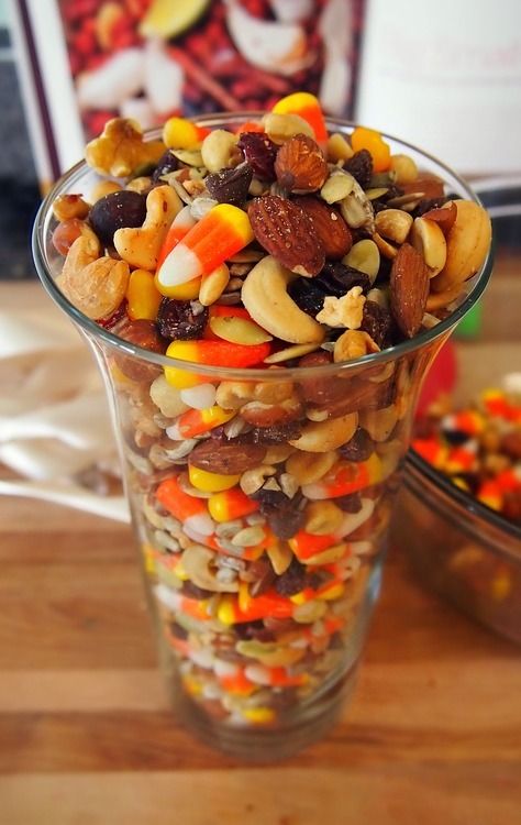 Candy Corn Trail Mix! Undressed Skeleton, Fall Snack Mixes, Trail Mix Recipes, Snack Mixes, Quick Treats, Chex Mix Recipes, Simply Taralynn, Fall Snacks, Thanksgiving Treats