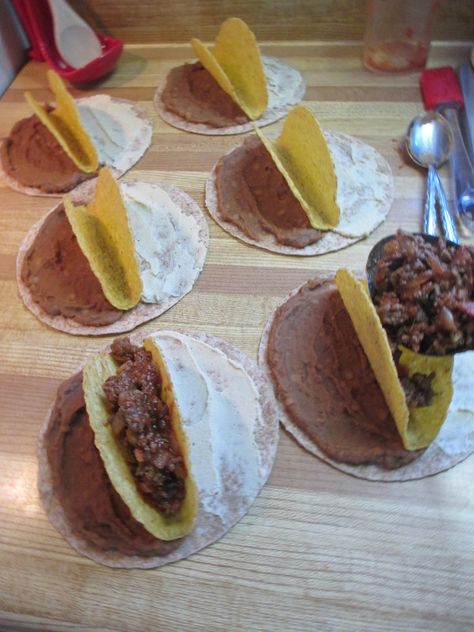 Double Decker Tacos, Double Decker Taco, Crunchy Taco Shells, Food Recipes Easy, Man Cooking, Taco Stuffed Shells, Meat Pie, Tacos Beef, My Stuff