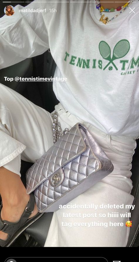 Silver Chanel Bag Outfit, Silver Chanel Bag, Manifest Book, Chanel Bag Outfit, Outfits Paris, Model Outfit, Bag Outfit, Silver Bags, Bags Aesthetic