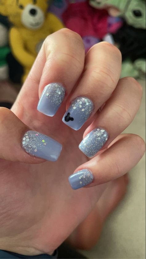 #disneynailart #disneynailart #disneynaildesigns #nailart #nailideas #nailinspiration #nailartdesign Simple Disney Cruise Nails, Frozen Nails Disney, Disney Nails Blue, Blue Disney Nails, Disney Cruise Nails, Frozen Inspired Nails, Disney Nails Short, Elsa Nails, Disney Frozen Nails