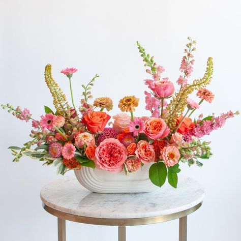 Heat Wave Arrangement – WildFlora Long And Low Arrangement, Summer Flower Arrangements, Wholesale Plants, Large Flower Arrangements, Wedding Balloon Decorations, Flower Arrangement Designs, Spring Floral Arrangements, Flower Vase Arrangements, Flower Arrangements Simple