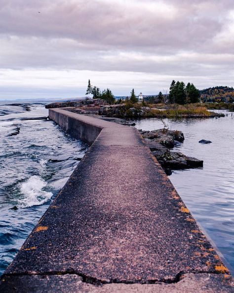 Grand Marais Minnesota- what??? Where in Grand Maraos is this? Grand Marais Mn, Minnesota Aesthetic, North Shore Mn, Grand Marais Minnesota, Minnesota Photography, Minnesota Travel, Grand Marais, Photography Location, Duluth Minnesota