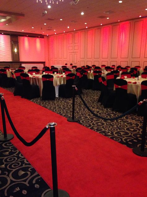 Red Carpet Event Hollywood Theme Quinceanera Red Carpet Party, Red Carpet For Party, Red Carpet Decorations Entrance, Prom Theme Red Carpet, Metgala Theme Prom, Met Gala Dance Theme, Prom Red Carpet Decorations, Metgala Themed Party, Red Carpet Quinceanera Theme