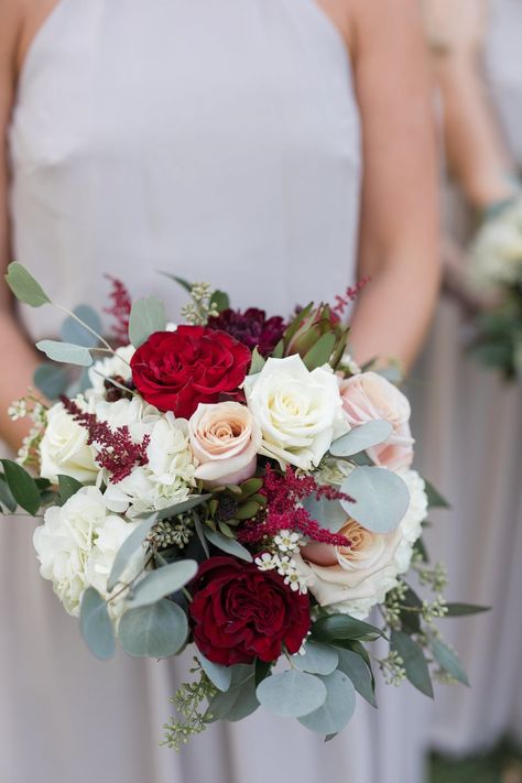 Red & White Bouquet // A Red, Green, & White Rustic Elegance Pennsylvania Wedding via TheELD.com Red White Wedding Flowers, Green White Red, Wedding Flowers Red And White, Red And White Wedding Flowers, White And Red Bouquet, White And Red Flower Arrangements, Bouquet Wedding Red And White, Red White And Green Wedding Bouquet, Red White And Green Flower Arrangements