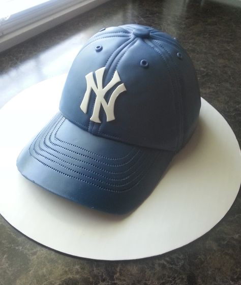 I usually try to make fun cakes for my family on their birthdays but for some reason I had never made my brother one.  He finally complaine... Baseball Cap Cake, Yankee Cake, Baseball Cakes, New York Yankees Hat, Cake Designs For Boy, Cake Design For Men, Cake For Men, Best Sugar Cookie, Sports Cakes