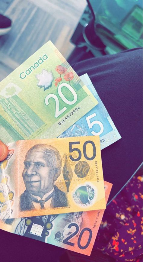 Canada Snapchat Story Night, Bathinda Snap, Australia Snapchat Stories, Canada Snapchat Story, Canada Snaps, Canada Snapchat, Money Images Cash Indian, Move To Canada, Funny Snapchat Stories