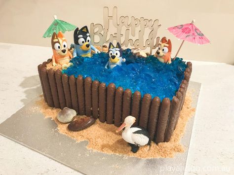 Bluey Pool Cake, Seaside Birthday Cake, Pool Birthday Cakes, Beach Birthday Cake, Cake Unicorn, Pool Cake, Bluey Party, Train Cake, 4th Birthday Cakes