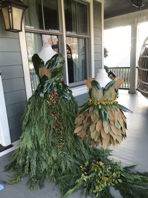 Fairy Dress Costume, Nature Dresses, African Inspired Wedding, Dress Form Christmas Tree, Mannequin Christmas Tree, Tree Costume, Eco Friendly Dress, Christmas Tree Dress, Tree Dress