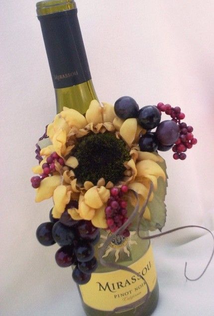 centerpieces for an italian dinner | Floral on Bottle | Italian Dinner Decorations Winery Party, Italian Themed Parties, Table Presentation, Wine Bottle Centerpieces, Italian Dinner Party, Italian Party, Wedding Wine Bottles, Dinner Decor, Bottle Centerpieces