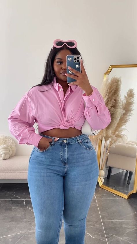 Casual Girly Outfits Plus Size, Everyday Outfits Midsize, Birthday Dinner Outfit Plus Size, Thick Body Outfits Casual, Pink Outfit Plus Size, Pink Plus Size Outfits, Plus Size Baddie Outfits Casual, Plus Size Summer Outfits Black Women, Thick Baddie Aesthetic