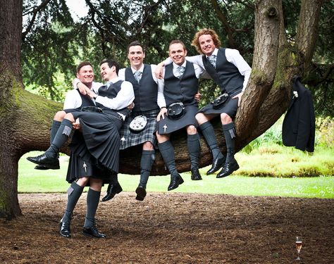 Gotta love #scottishwedding #kilt #blackkilt #groom #bestmanoutfit #scottishkilt #bridetobe #brides #wedding Scottish Wedding Themes, Wedding Kilt, Kilt Wedding, Black Kilt, Wedding Scotland, Scottish Weddings, Boys Wearing Skirts, Bride Ring, Kilt Outfits