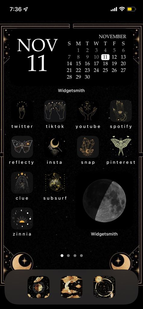 Iphone Aesthetic Layout Black, Sun And Moon Phone Theme, Astrology Homescreen Layout, Black And Gold Phone Wallpaper, Astronomy Phone Theme, Witchy Iphone Layout, Wednesday Homescreen, Celestial Lockscreen, Witch Phone Theme