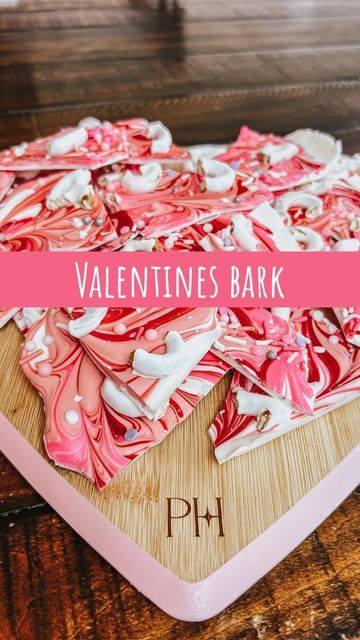 CrazyBusyMama🥘🍽 on Instagram: "💘🤍💓 Valentines 💌 Chocolate Bark … you have to try this one with your kids. Melting wafers - you choose color (I did Red, Pink HOT Pink & White) Line sheet pan with parchment paper and start with the base chocolate then pour other colors on top. I wanted a white base and the colors to be swirled in. Take a toothpick and swirl the colors in. Add toppings like yogurt covered pretzels or sprinkles Let set up in freezer for 20 mins then break apart #CBM #crazy Valentines Chocolate Ideas, Valentines Chocolate, Yogurt Covered Pretzels, Line Sheet, Covered Pretzels, Chocolate Swirl, Valentine Chocolate, Chocolate Bark, Kid Activities