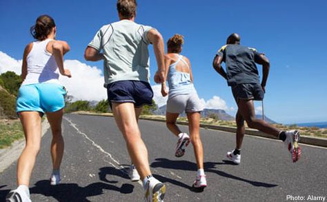 New Research: Big Benefits From Running 5 Miles A Week Strength Training Plan, Runners Workout, Run Forest Run, Run Forrest Run, Half Marathon Training Plan, Running Injuries, Run Like A Girl, Marathon Training Plan, Runner's World