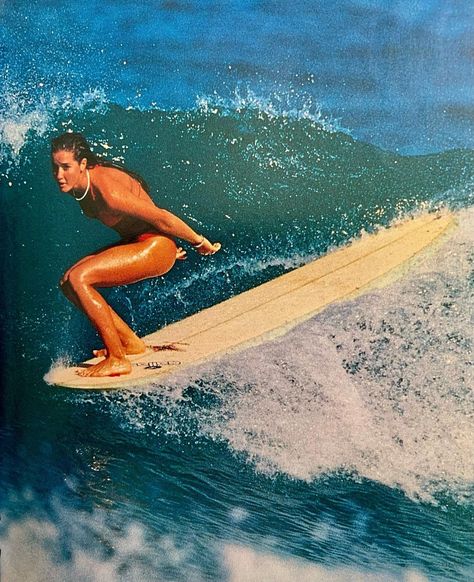 Kim Mckenzie🏄🏻‍♀️🦈 on Instagram: “🌊🏄🏻‍♀️Koral McCarthy 🌺🎁🌏👏🏽👏🏽📸Photograph by Russi @jimrussi 👌🏽🙌🏽for ✍🏽📖 WAHINE Magazine ✂️Vol 7/No2/2001 ✅” Surfer Aesthetic, Retro Surf Art, Surfergirl Style, Surfing Aesthetic, Surf Music, Beach Wall Collage, Surf Aesthetic, Surf Vibes, Retro Surf