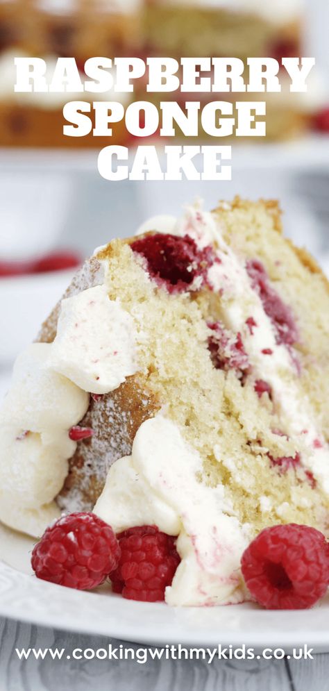 Raspberry Sponge Cake, Raspberry Cake Recipes, Sponge Recipe, Raspberry Yogurt, Cake Cooking, Victoria Sponge Cake, Freeze Dried Raspberries, Dried Raspberries, Sponge Cake Recipes