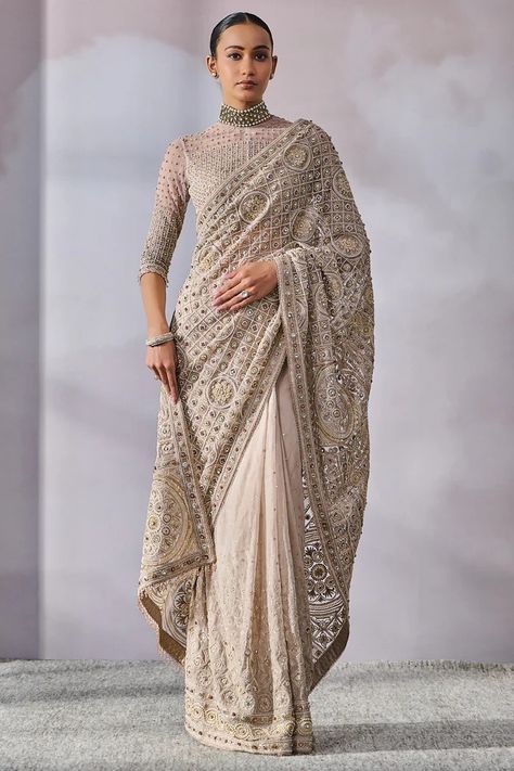 Swarovski Saree, Peplum Top Outfits, Indian Women Fashion, Bridal Sarees South Indian, Simple Saree Designs, Sari Design, Mother Of Bride Outfits, Fashionable Saree Blouse Designs, Indian Bridal Jewelry Sets