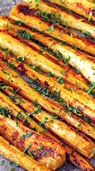 Roasted Parsnips Oven, Parsnip Recipes Roasted, Healthy Parsnip Recipes, Parsnips Recipe Roasted, Grilled Parsnips, Parsnip Roasted, Christmas Curry, Oven Roasted Carrots And Parsnips, Baked Parsnips