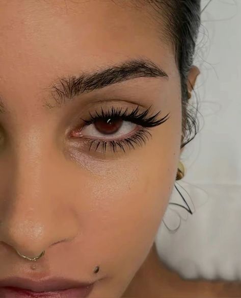 Color Eye Lashes Extensions, Fake Lashes On End Of Eye, Lash Extensions For Hooded Almond Eyes, Best Lash Extensions For Round Eyes, Wet Look Lashes Mapping, Brown Lash Extensions Black Women, Eyelash Extensions Manga, Lash Extensions For Almond Shaped Eyes, Lash Extentions Hooded Eyes