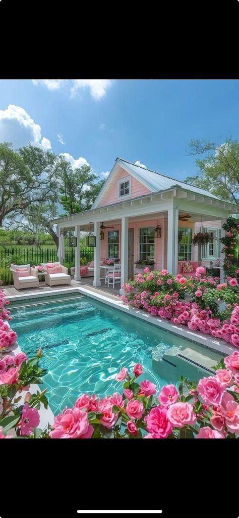 Pink Pool House, Pool With Flowers, Poolhouse Bathrooms, Cottages With Pools, Fairytale House, Beach Baby, Pink Houses, Pool Houses, Pool House