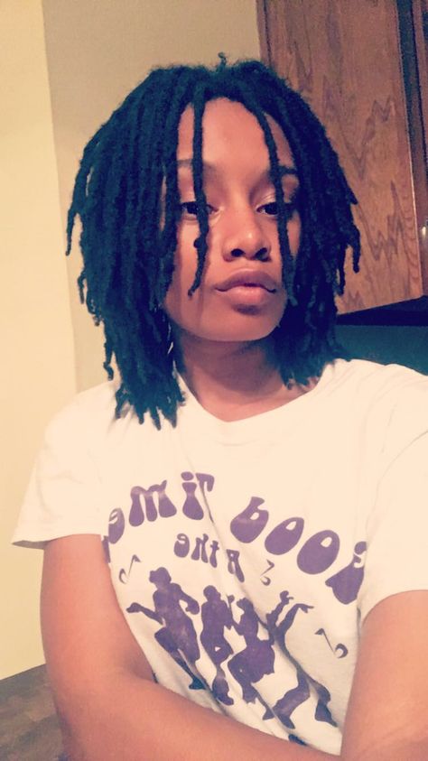 2 years, roughly 120 locs in and loving it! *this is a repost* Whomever the owner is of this post, she is gorgeous and so are these locs. 120 Locs, Dread Head, Natural Hair Accessories, Beautiful Locs, Dreads Girl, Beautiful Dreadlocks, Loc Journey, Dreadlock Hairstyles, Natural Hair Inspiration