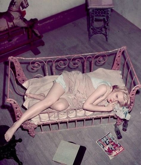 Carroll Baker in Baby Doll (1956, dir. Elia Kazan) Carroll Baker, Elia Kazan, Movie Club, Tennessee Williams, I Love Cinema, Rita Hayworth, Catherine Deneuve, Jane Fonda, After Life