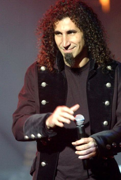 Serj Tankian (System Of A Down) Serj Tankian 90s, Steal This Album, Scars On Broadway, Daron Malakian, Serj Tankian, System Of A Down, Musica Rock, Glam Metal