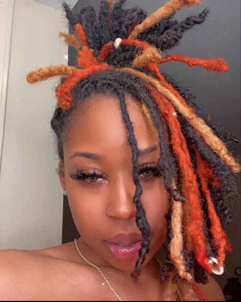 Coiling Natural Hair, Natural Hair Routine, Dreads Girl, Dreadlock Hairstyles For Men, Short Locs Hairstyles, Dreadlock Styles, Dyed Hair Inspiration, Dreads Styles, Dread Hairstyles